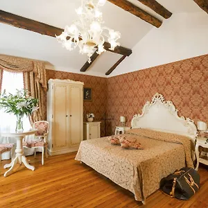 Гостевой дом Palazzo Guardi