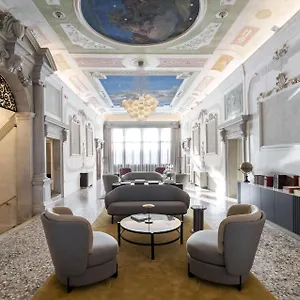 Radisson Collection Hotel, Palazzo Nani Veneza