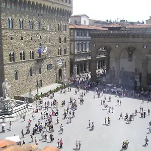 https://michelangiolo-penthouse.it-tuscanyhotel.com